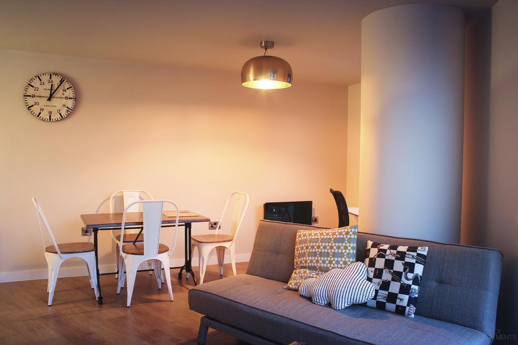 Homely Serviced Apartments - Blonk St Sheffield Exteriör bild